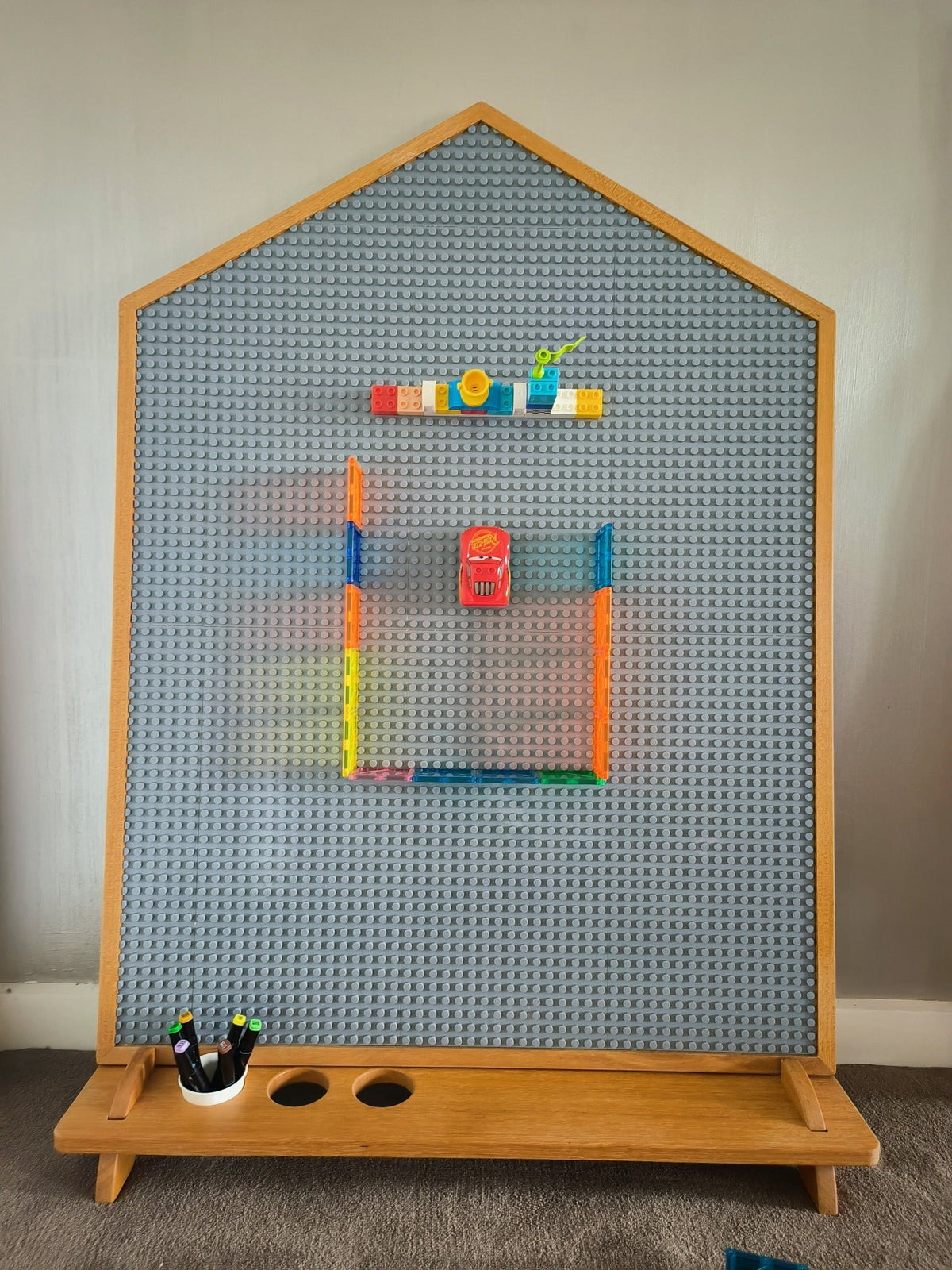 Magnetic whiteboard &amp; Lego Building Board